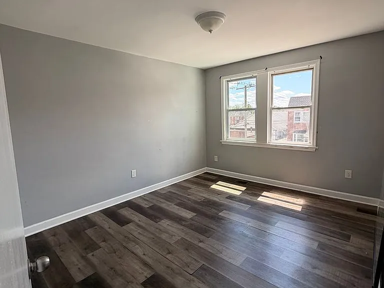 4114 Century Rd — Photo 7