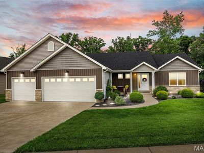 815 Mule Creek Dr, Wentzville, MO, 63385