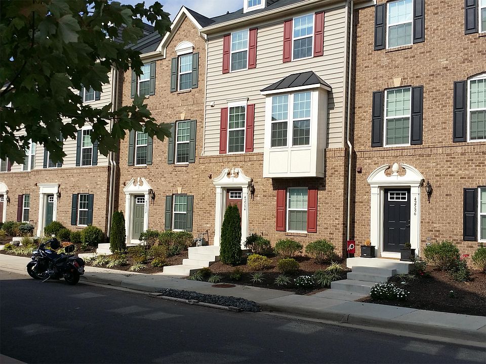 1st image of 42584 Harlow Meadows Ter
