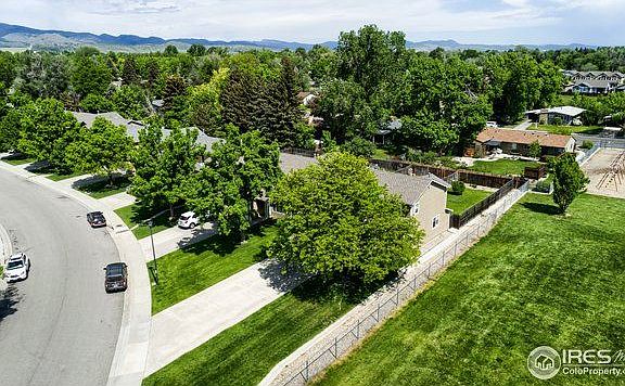 2nd image of 2000 Glenmoor Dr