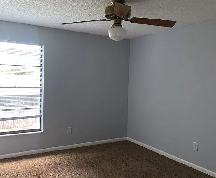 15746 Gardenside Ln — Photo 18