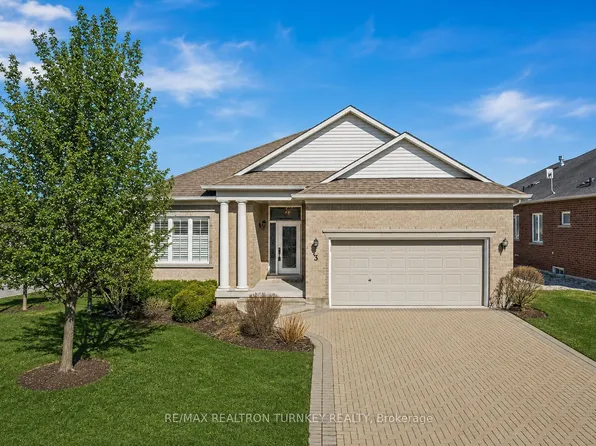 3 Little Ben Whitchurch, Whitchurch Stouffville, ON L4A 0K5