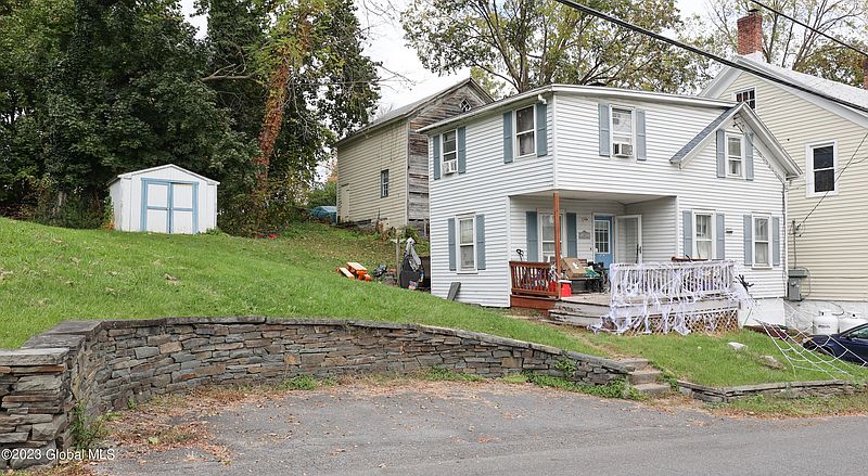 2nd image of 42 Westerlo Street