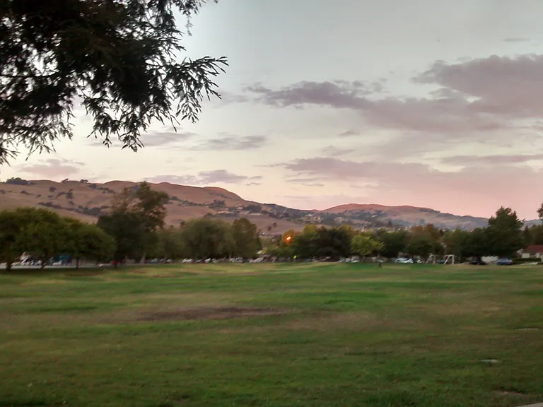 2001 Majestic Way — Photo 4