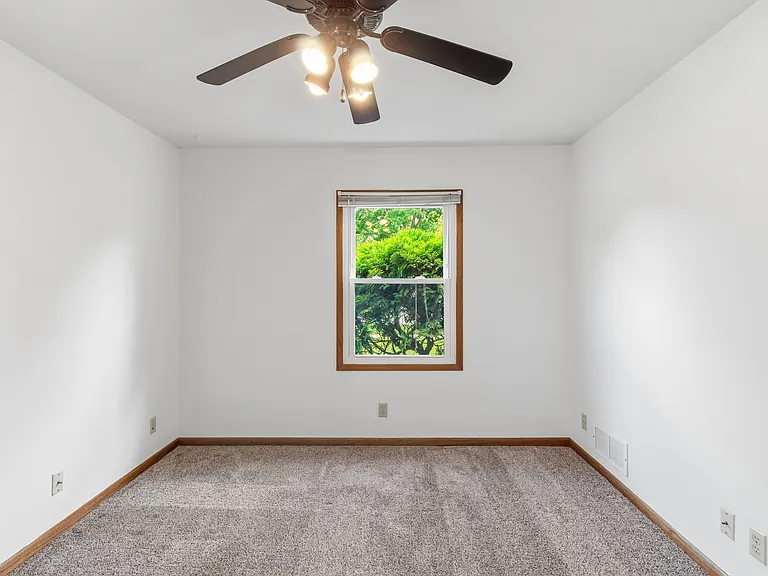 3485 Hargrove St — Photo 18