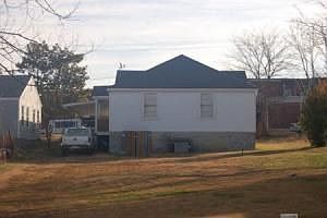 2nd image of 109 Lumpkin Ave