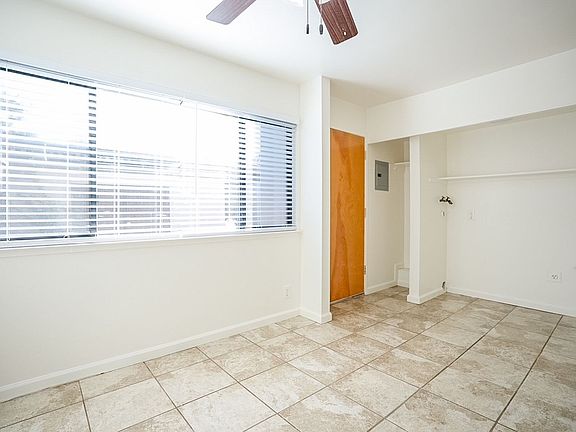 5th image of 3532 Shelter Creek Dr