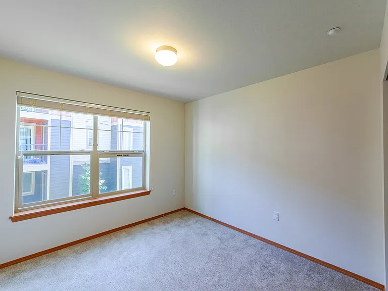 Renwood Apartment Homes — Photo 26