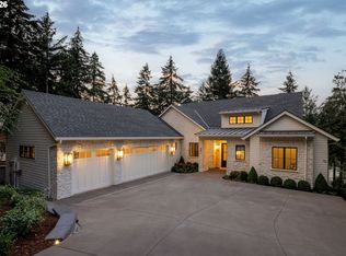 843 Terrace Dr, Lake Oswego, OR 97034