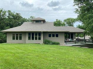 467 Dogwood Ln, Trenton, MO 64683