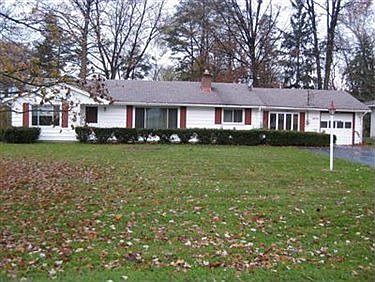 1st image of 4816 Grover Dr