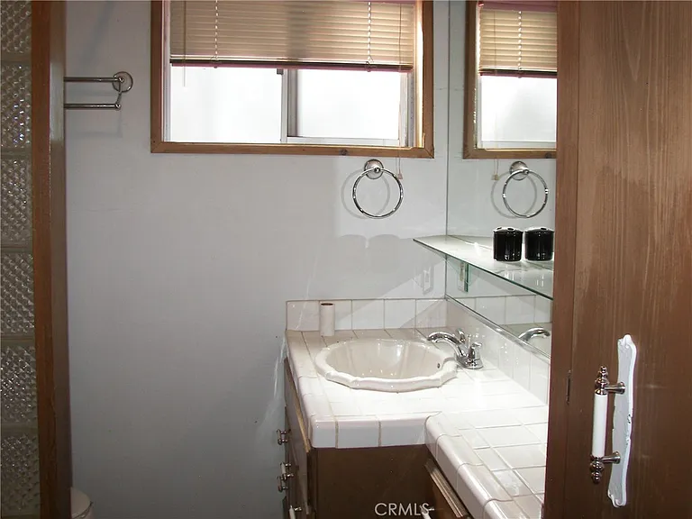 21636 Sawpit Canyon Rd — Photo 22