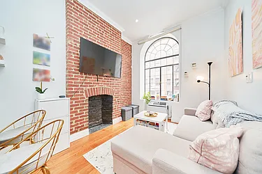 Rented by Living New York