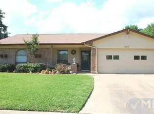 3217 Mossy Oak Ct, Bedford, TX 76021