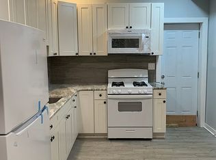 435 Winslow St, Camden, NJ 08104