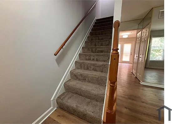 115 S Rock Glen Rd — Photo 6
