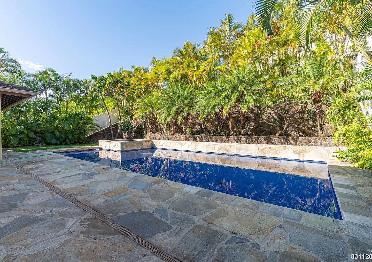 Exclusive 3,081 Sq Ft 4br, 2.5ba House In Hawaii Kai With A Bonus Room! Central Ac & Pool! — Photo 3
