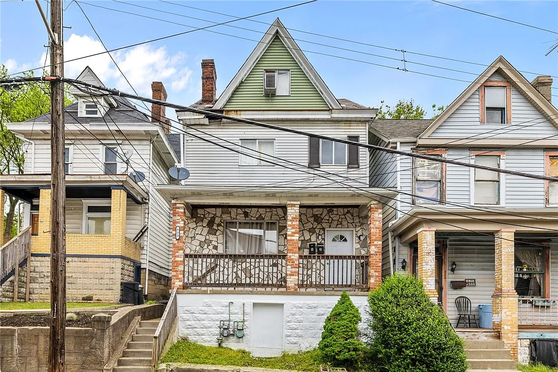 833 Excelsior St photo 1