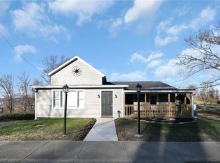 807 Warwick Ave, Zanesville, OH 43701