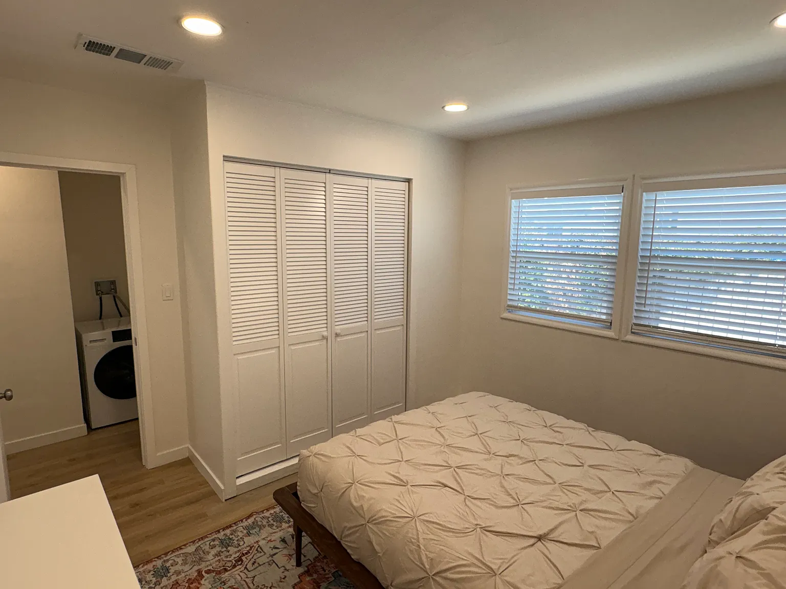 1 bed, 600 sqft, $2,300 — Photo 2