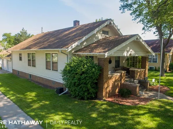1524 W Division St, Grand Island, NE 68801