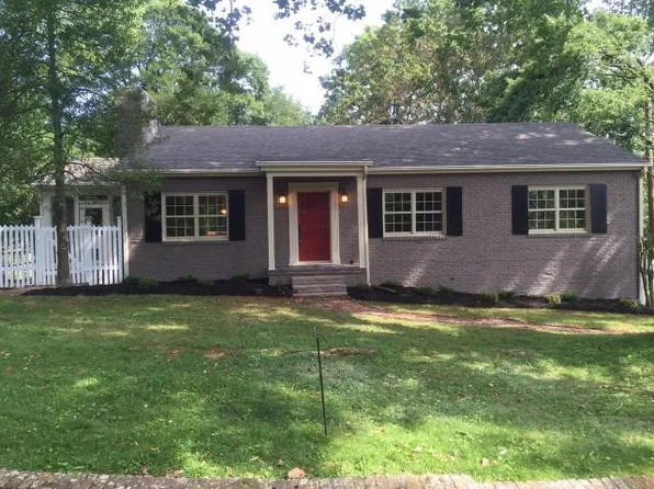 4124 Ridgeway Ln, Knoxville, TN 37919