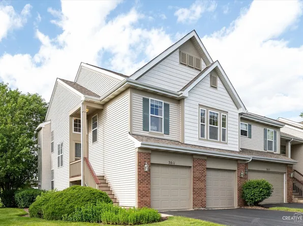 3011 Saganashkee Ln, Naperville, IL 60564