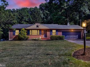 4125 Wilshire Dr, York, PA 17402