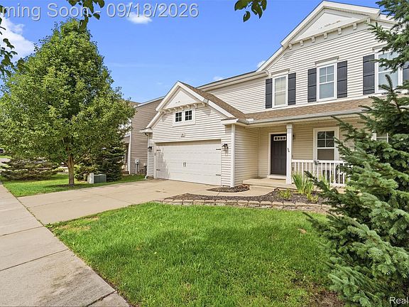 4th image of 198 Penobscot Dr