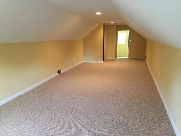 Upstair bedroom