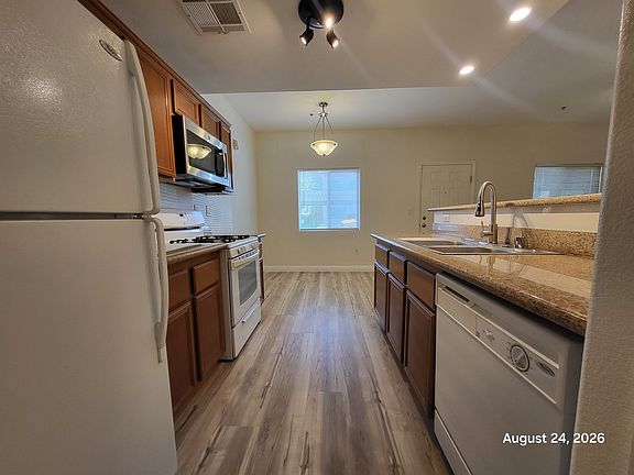 5th image of 7701 W Robindale Rd Unit 125