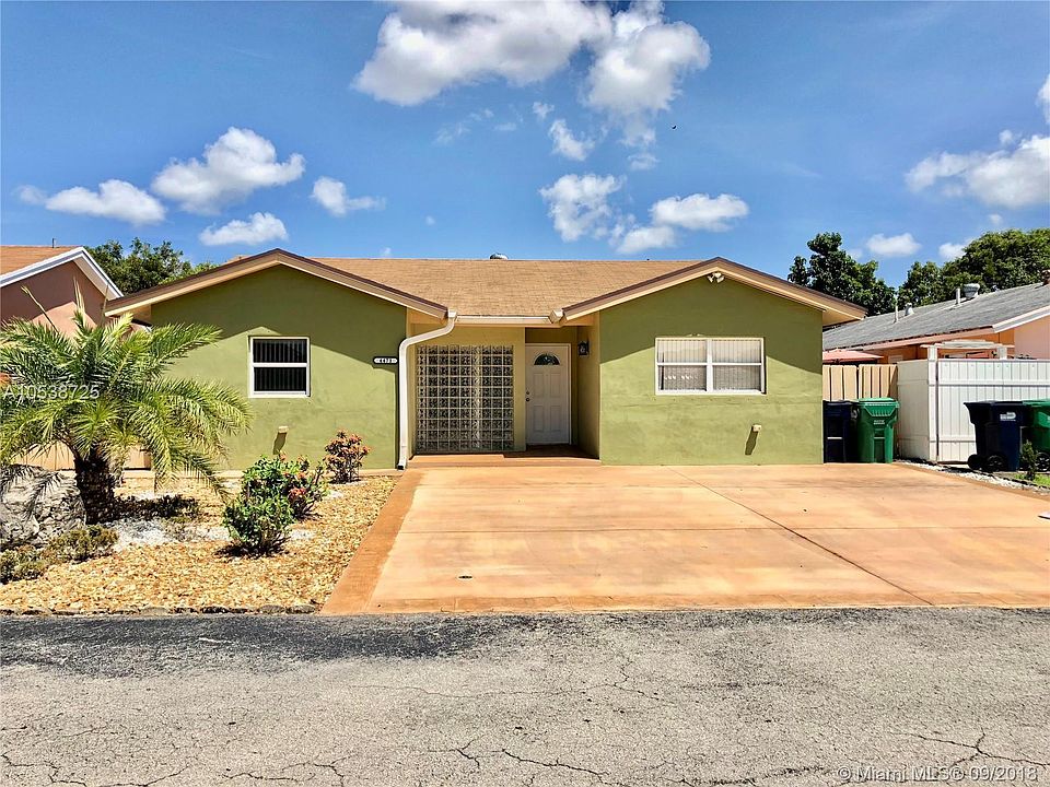 1st image of 4471 SW 138th Ct #4471