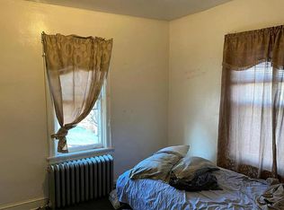 110 S 33rd St #C1, Camden, NJ 08105