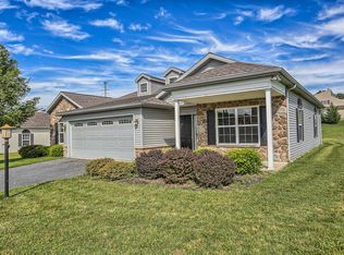 312 Sleepy Hollow Dr, Mechanicsburg, PA 17055