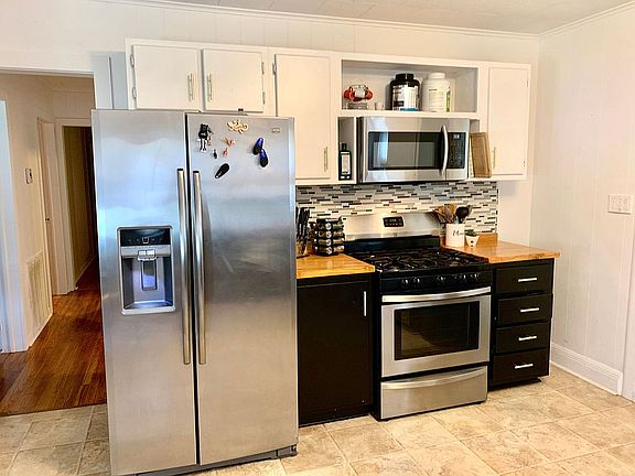 4th image of 618 E Plaquemine St