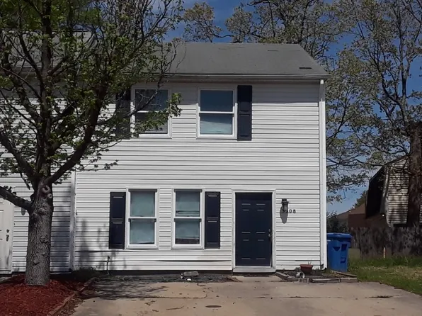 3208 Clover Rd E, Chesapeake, VA 23321