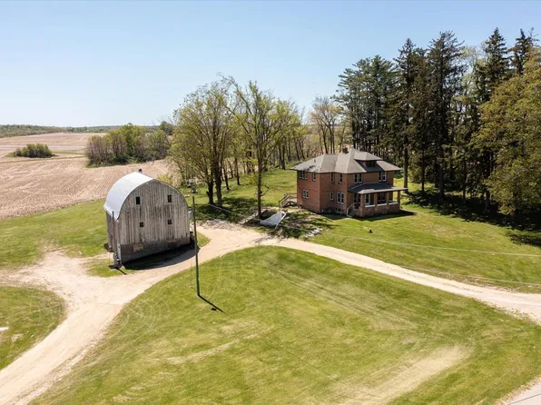 E7155 Traastad ROAD, Viroqua, WI 54665