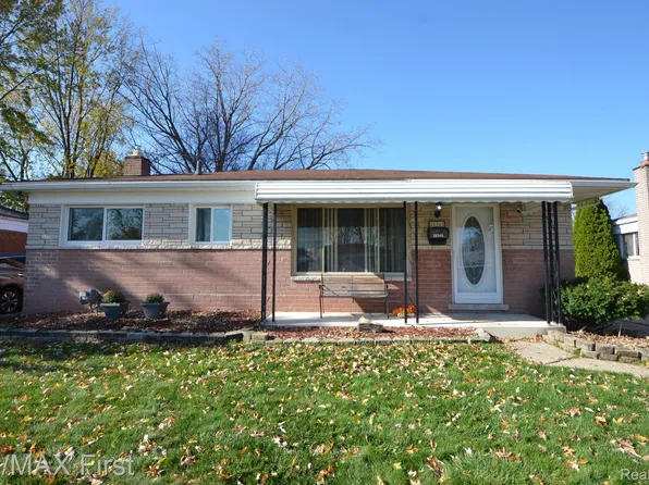 28345 Suburban Dr, Warren, MI 48088