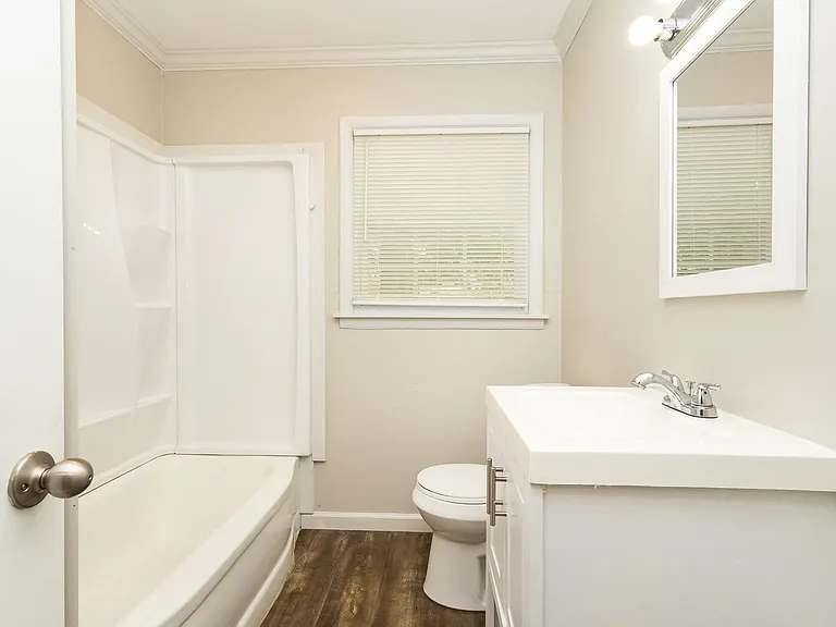 5200 Fagan St — Photo 13