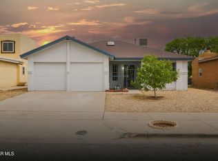 11134 Loma Grande Dr, El Paso, TX 79934
