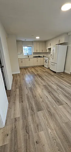 12750 115a Ave Photo 1