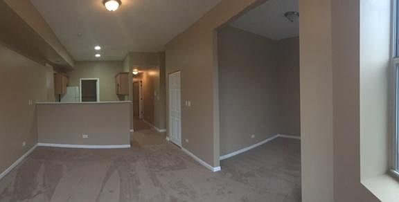 5th image of 3215 W Douglas Blvd