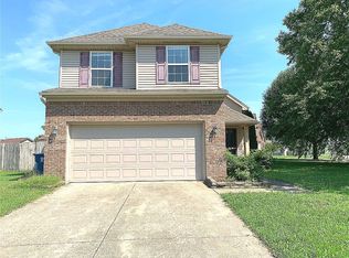 6823 Woodhaven Place Dr, Louisville, KY