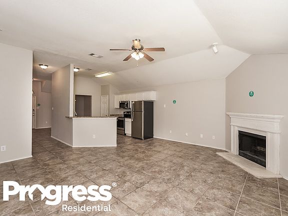 5th image of 782 Catalina Dr