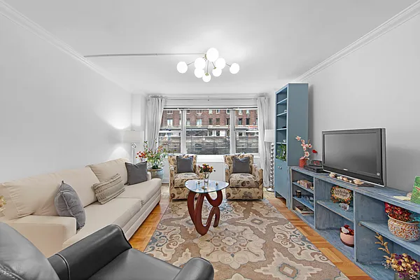 77 West 55th Street #4H in Midtown, Manhattan | StreetEasy