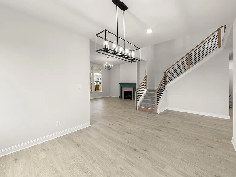 9304 Blooming Ivy Dr — Photo 10