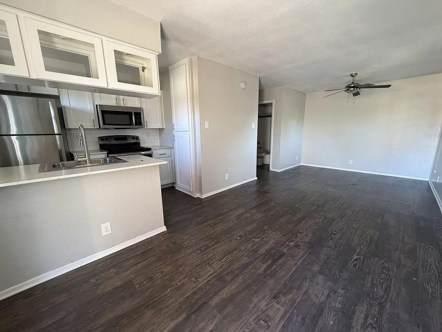 Waller Creek Apartments — Photo 2