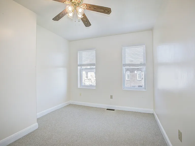 45 Hanover Pl NW — Photo 9