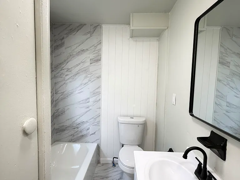 20816 Glen Lodge Rd — Photo 10