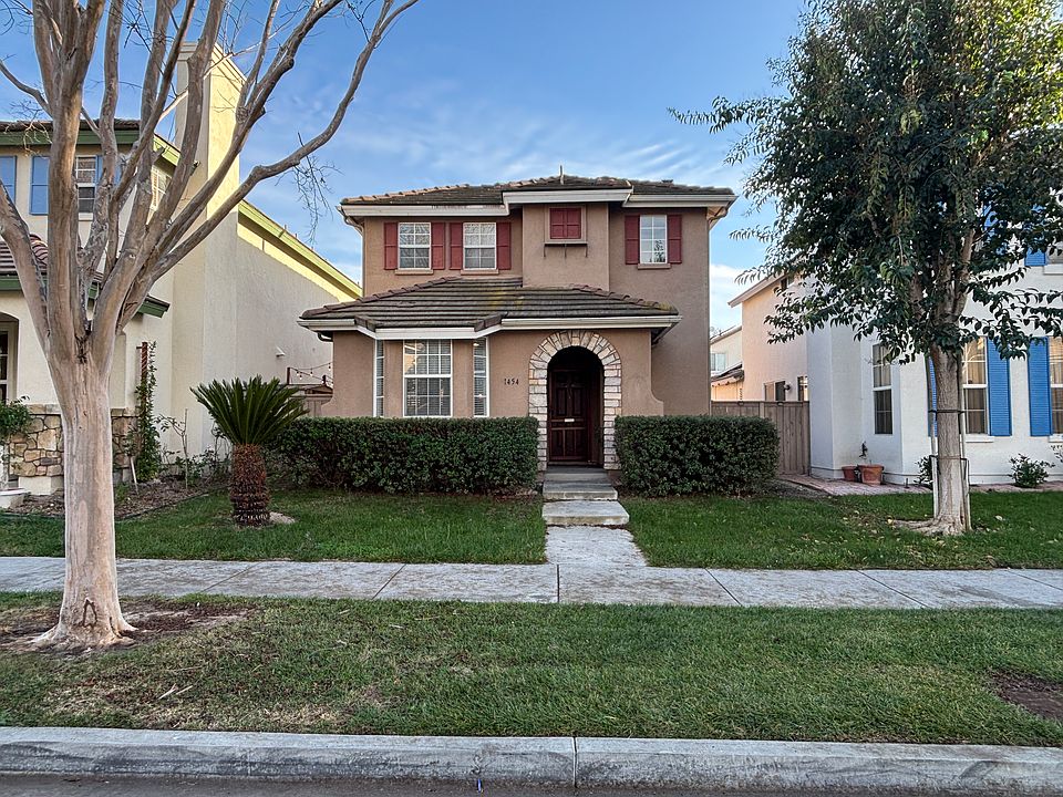 1st image of 1454 Vallejo Mills St